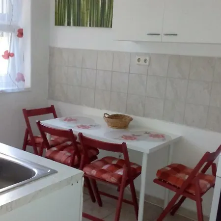Centrum Apartment2 Apartman *